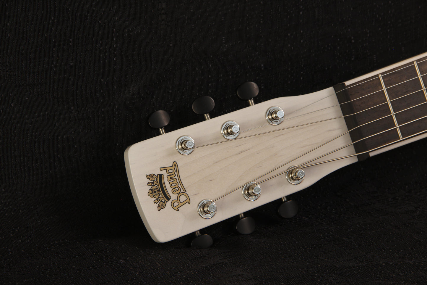 Beard Electro-Liege | White & Gold